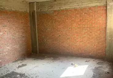 Apartments For sale - 3 rooms - floor 1