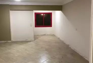 Apartments For sale - 3 rooms - floor 1
