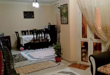 Apartment with Garden For sale - 2 rooms - floor 2