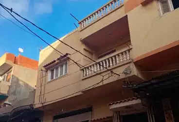 House / Home For sale - 3 rooms