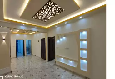 Apartments For sale - 2 rooms - floor 5