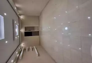 Apartments For sale - 3 rooms - floor 9