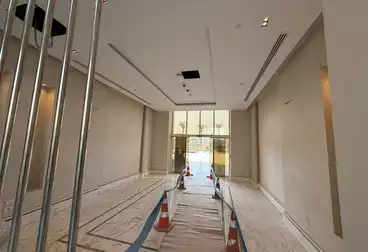 إداري للإيجار - 2 غرف - بالدور 1