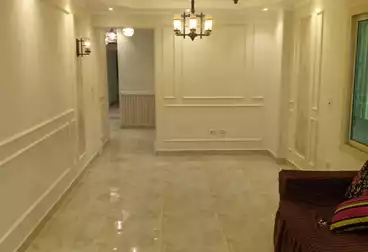 شقق للبيع - 3 غرف - بالدور 1