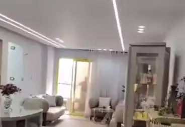 Furnished Apartment For sale - 3 rooms - floor 7