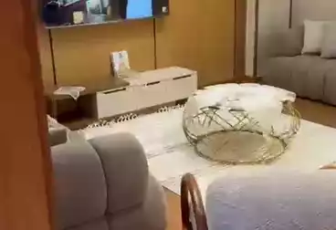 Furnished Apartment For sale - 4 rooms - floor 5