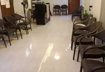 Room in Clinic For rent - floor 8