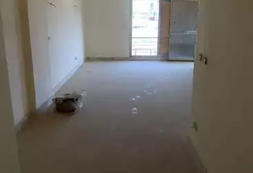 Apartments For sale - 3 rooms - floor 1