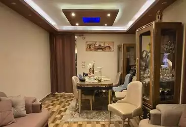 Apartments For sale - 3 rooms - floor 5