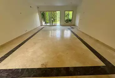 Town House For rent - 4 rooms