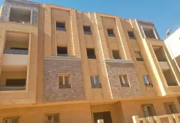 Apartments For sale - 3 rooms - floor 2