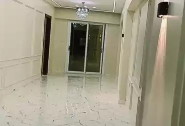 Apartments For sale - 3 rooms - floor 1