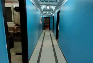 Administrative For rent - 6 rooms - floor 1