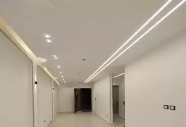 Apartments For sale - 3 rooms - floor 8