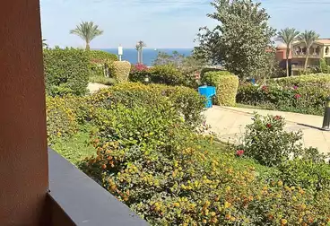 شاليه بحديقة للبيع - 2 غرف - بالدور 0