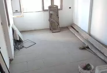 Apartments For sale - 2 rooms - floor 6