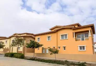 Separate Villa For sale - 4 rooms