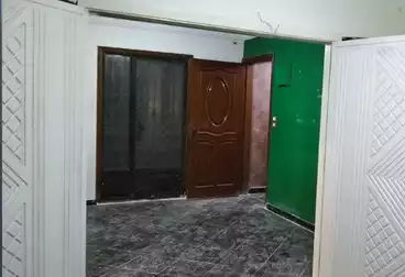 Apartments For sale - 4 rooms - floor 1