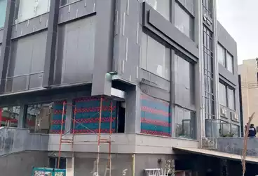 Commercial For sale - floor 0