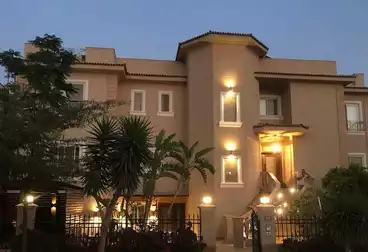 Apartment with Garden For sale - 3 rooms - floor 0
