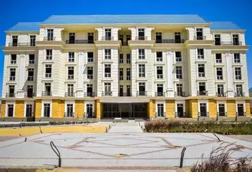 Apartments For sale - 5 rooms - floor 2