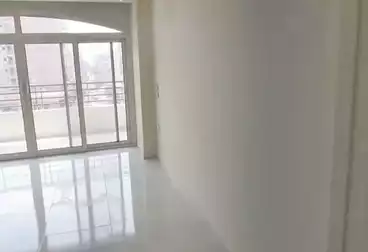 undefined undefined - 3 rooms - floor 6