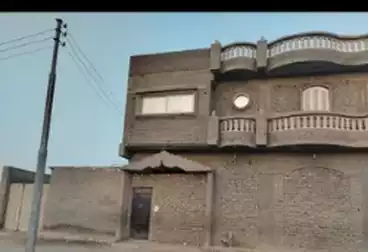 منزل / بيت للبيع - 2 غرف
