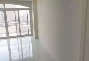 undefined undefined - 3 rooms - floor 6