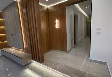 Apartment with Garden For sale - 3 rooms - floor 0