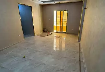 Apartments For sale - 3 rooms - floor 1