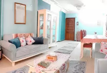 Furnished Apartment For sale - 3 rooms - floor 2