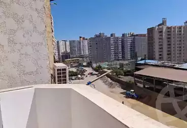 Apartments For rent - 2 rooms - floor 6