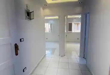 Apartments For sale - 2 rooms - floor 4