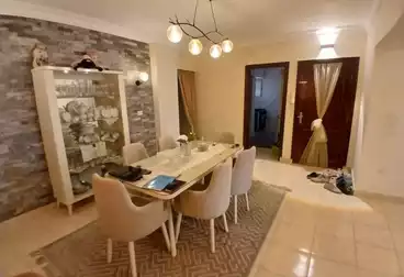 Apartments For sale - 2 rooms - floor 7