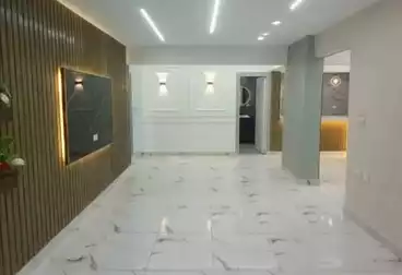 Apartments For sale - 3 rooms - floor 4