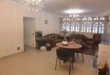 Apartments For sale - 3 rooms - floor 1