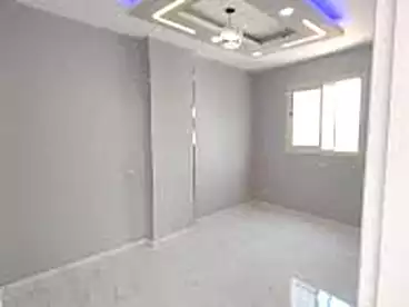 شقق للبيع - 3 غرف - بالدور 2