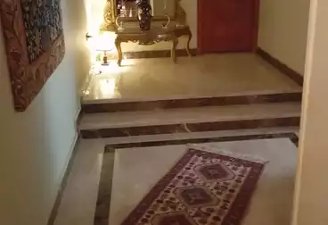 Apartments For sale - 3 rooms - floor 1