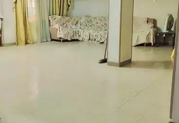 Apartments For sale - 2 rooms - floor 4
