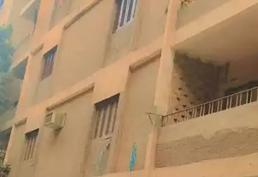 Building For sale - 3 rooms