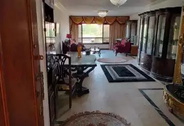 Apartments For sale - 2 rooms - floor 5