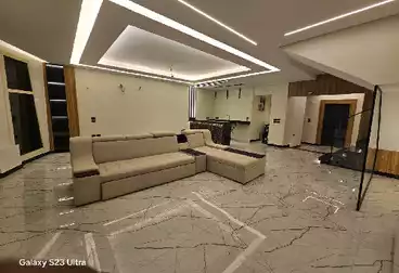 Apartments For sale - 3 rooms - floor 1
