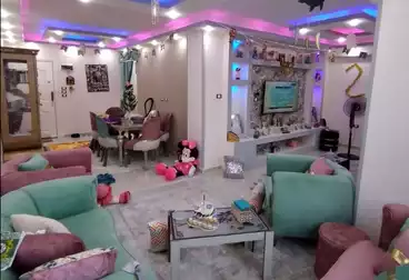 Apartments For sale - 2 rooms - floor 6