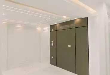 Apartments For sale - 3 rooms - floor 8