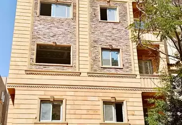 Apartments For sale - 3 rooms - floor 0