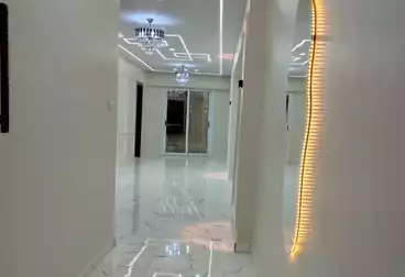 Apartments For sale - 3 rooms - floor 1