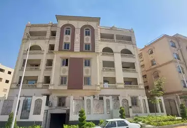 Apartments For sale - 3 rooms - floor 2