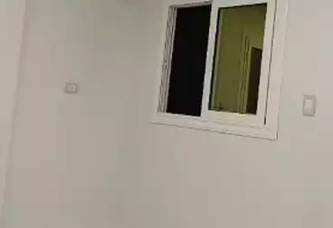 Apartments For sale - 3 rooms - floor 8