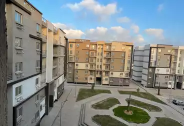 Apartments For sale - 3 rooms - floor 4