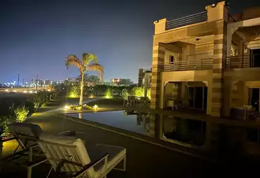 فيلا منفصلة للإيجار - 7 غرف